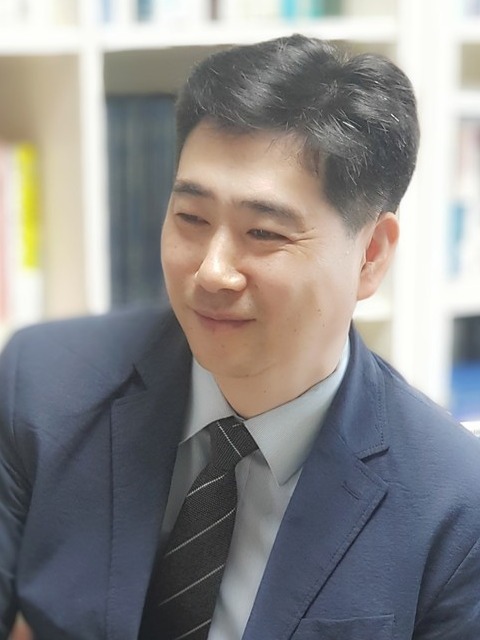 김충식 대표기자/발행인 겸 편집인