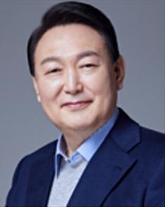 윤석열 전 대통령