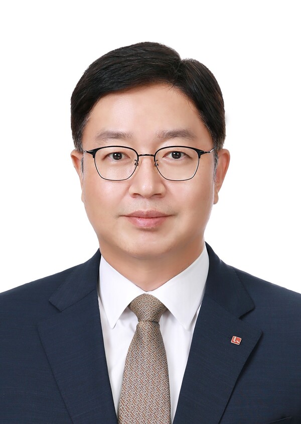 LX하우시스 박장수 부사장(CFO)