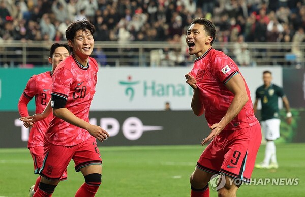 한국 축구대표팀이 대전월드컵경기장에서 열린 평가전에서 볼리비아를 맞아 2-0 승리를 거두었다. 연합뉴스