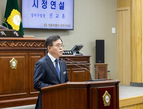 서울 강서구가 2026년 예산을 1조4천356억원 규모로 편성했다고 구의회에 제출하여 이목을 끌고 있다. 연합뉴스