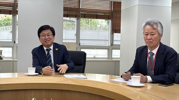 최교진 교육부장관과 고진광 이사장