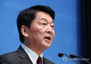"안철수, <b>이재명</b> 후보 향한 강도 높은 비판… 불복선거 <b>논란</b> 우려 제기...