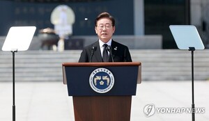 <b>헌법재판관 후보</b> 검토…<b>이승엽</b> 변호사 임명 두고 <b>논란</b> 확산