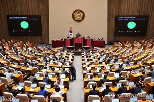여당 주도로 <b>노란봉투법 통과</b>…"파업 노동자의 기업 손해배상 청구 제한...