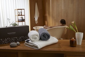 GS샵 소유진쇼, '워커힐 로열스위트 리미티드 타월' 방송 진행 - 뉴스 썸네일 이미지