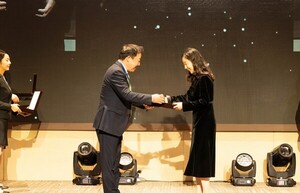 벨아벨팜, 제주대학교 'RISE 페스티벌'서 총장 공로패 수상 - 뉴스 썸네일 이미지