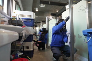 포들, 여성청소년 생리대 기부·유기견 사료 후원 "사회공헌 활동 확대... - 뉴스 썸네일 이미지